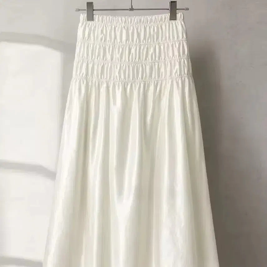 [BUNJANG] Shirring Satin Skirt - Ivory / [새상품] 셔링 새틴 스커트 아이보리