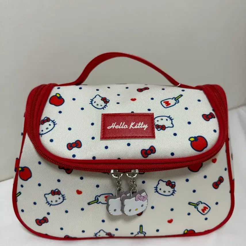 [BUNJANG] Sanrio Hello Kitty Pouch Bag / [새상품] 산리오 헬로키티 파우치 가방