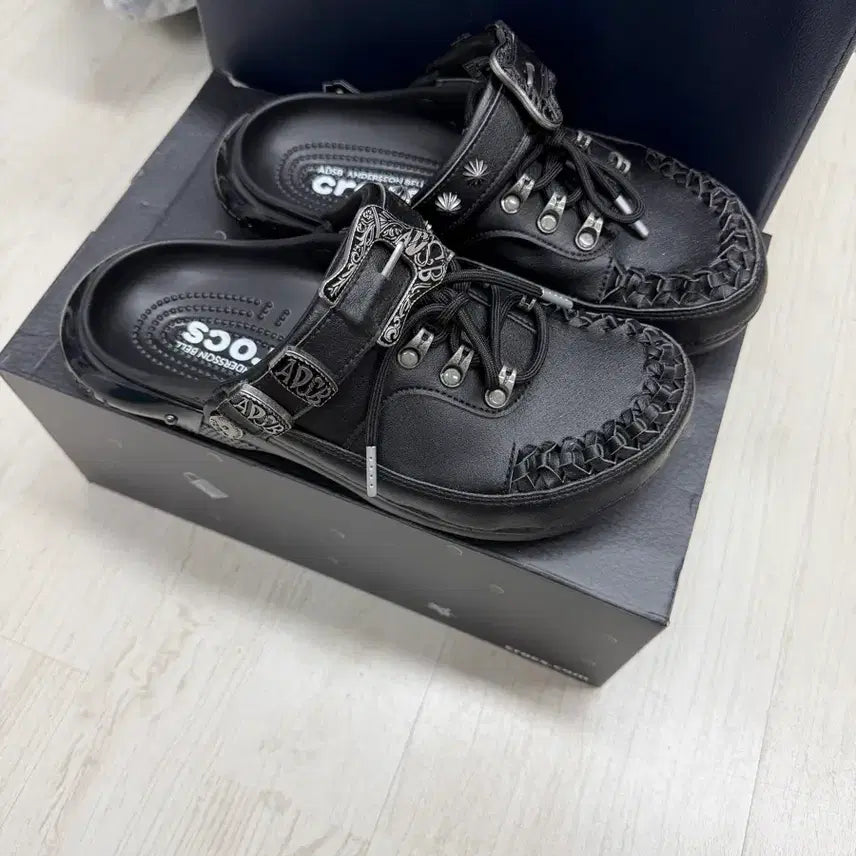[BUNJANG] Crocs x Anderson Bell Sandals (Size 260) / 크록스 앤더슨벨 260 새상품