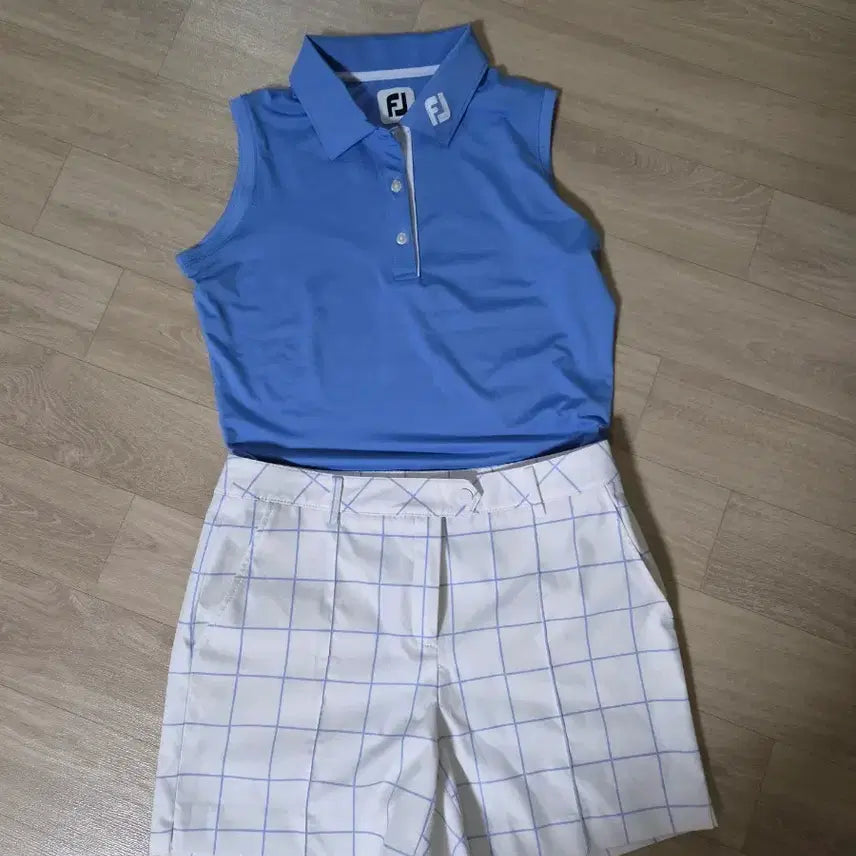 [BUNJANG] FJ Golfwear Sleeveless Polo Shirt + WAAC Plaid Shorts Set / FJ골프웨어 민소매 카라티 + WAAC체크 반바지 세트