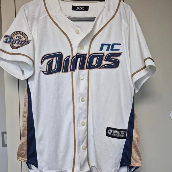 [BUNJANG] NC Dinos Park Min-woo Player Marked Authentic Jersey Size 100 / 엔씨다이노스 정품 유니폼 100사이즈 박민우 선수 마킹 판매합니다
