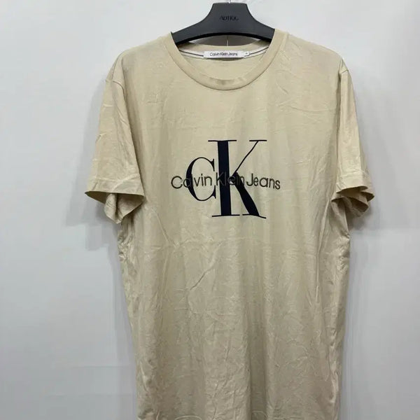 [BUNJANG] Calvin Klein T-Shirt / XL) 캘빈클라인 반팔티