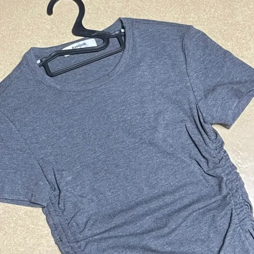 [BUNJANG] 8 Seconds Grey Shirring Short Sleeve T-Shirt / 에잇세컨즈 그레이 셔링 반팔 팝니다