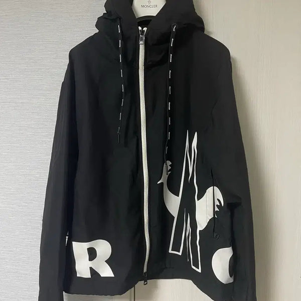 [BUNJANG] Moncler Mythos Sport Windbreaker Jacket Black / [1사] 몽클레어 블랙 미토스 스포츠 바람막이 자켓