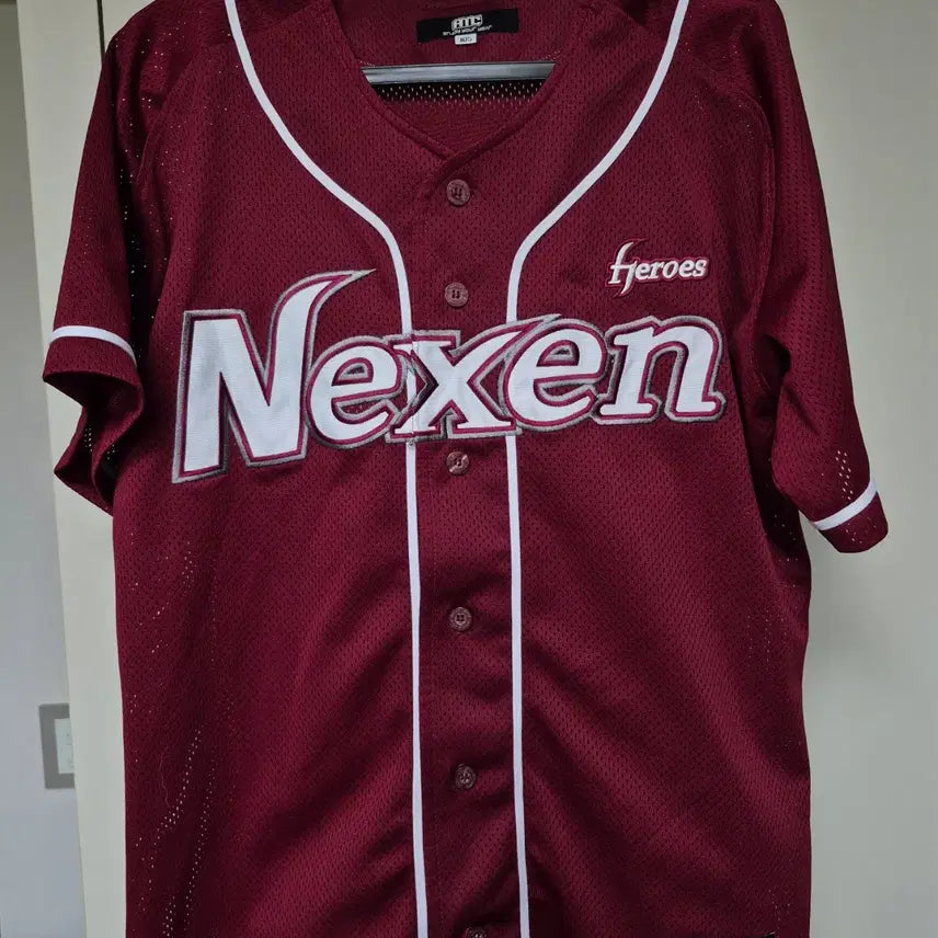 [BUNJANG] Nexen Heroes Han Hyun-hee Player Marked Jersey (Size 105) / 넥센히어로즈 유니폼 105사이즈 한현희 선수 마킹 판매합니다