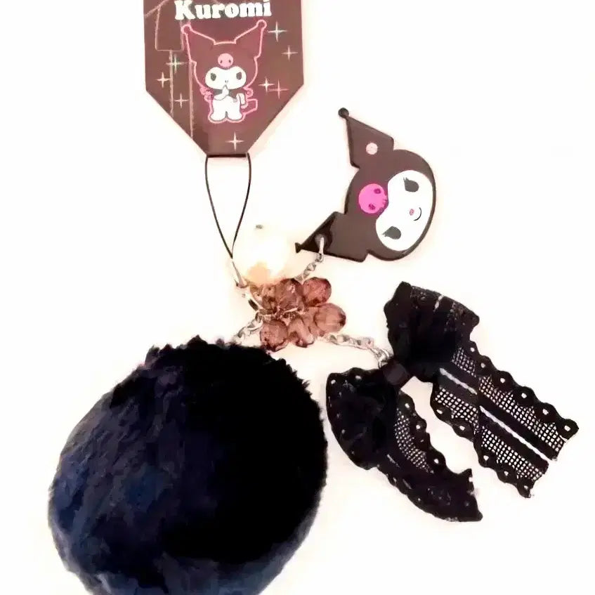 [BUNJANG] Kuromi Fur Strap Keychain / 쿠로미 키링, 쿠로미 퍼 스트랩