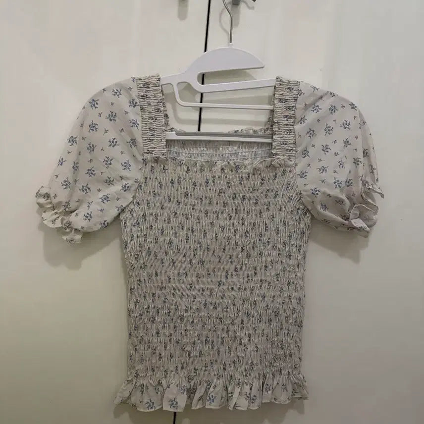 [BUNJANG] JENNIO Suzy Blouse (Old Version) / 새상품) 제니오 수지 블라우스 옛날 버전