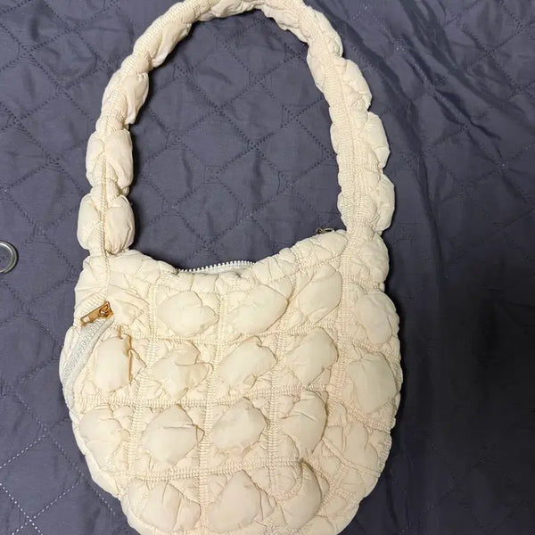 [BUNJANG] Carlyn Quilting Shoulder Bag Ivory / 칼린 퀼팅 숄더백 아이보리