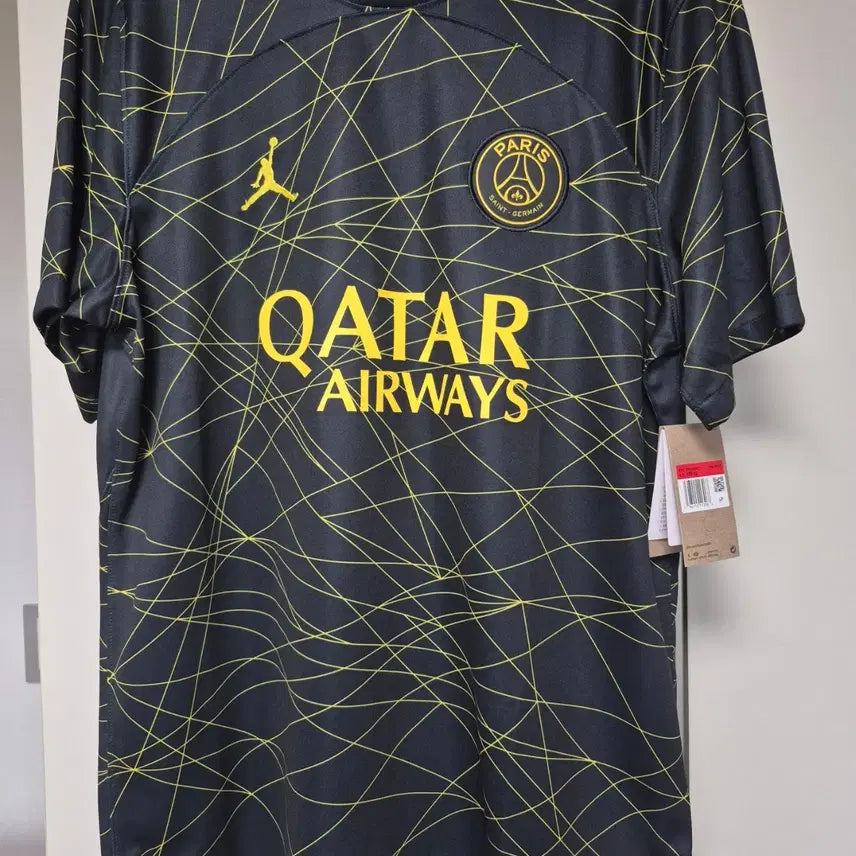 [BUNJANG] Nike Paris Saint-Germain (PSG) Jordan Edition Lee Kang-in Jersey 105 / 나이키 새상품 파리 생제르망PSG  조던 에디션 유니폼 105사이즈 이강