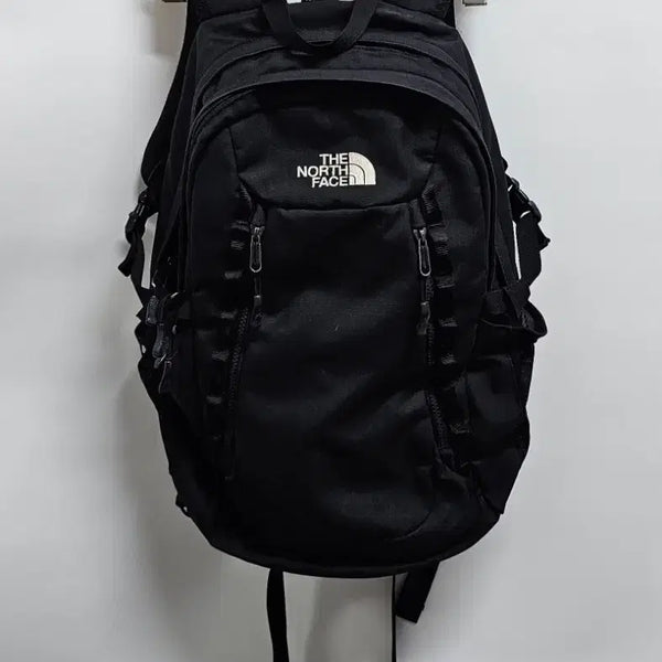 [BUNJANG] The North Face 22L Backpack Black / 노스페이스 22L 블랙 백팩