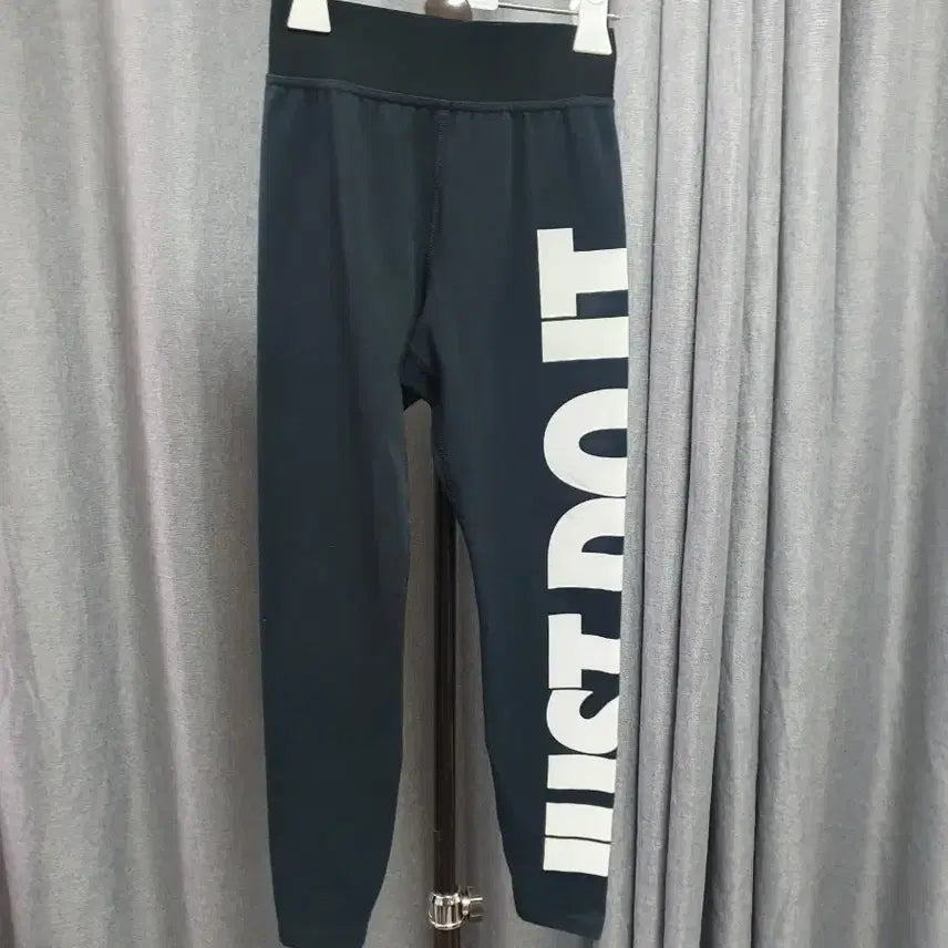 [BUNJANG] Nike Lettering Leggings / S나이키 레터링 레깅스