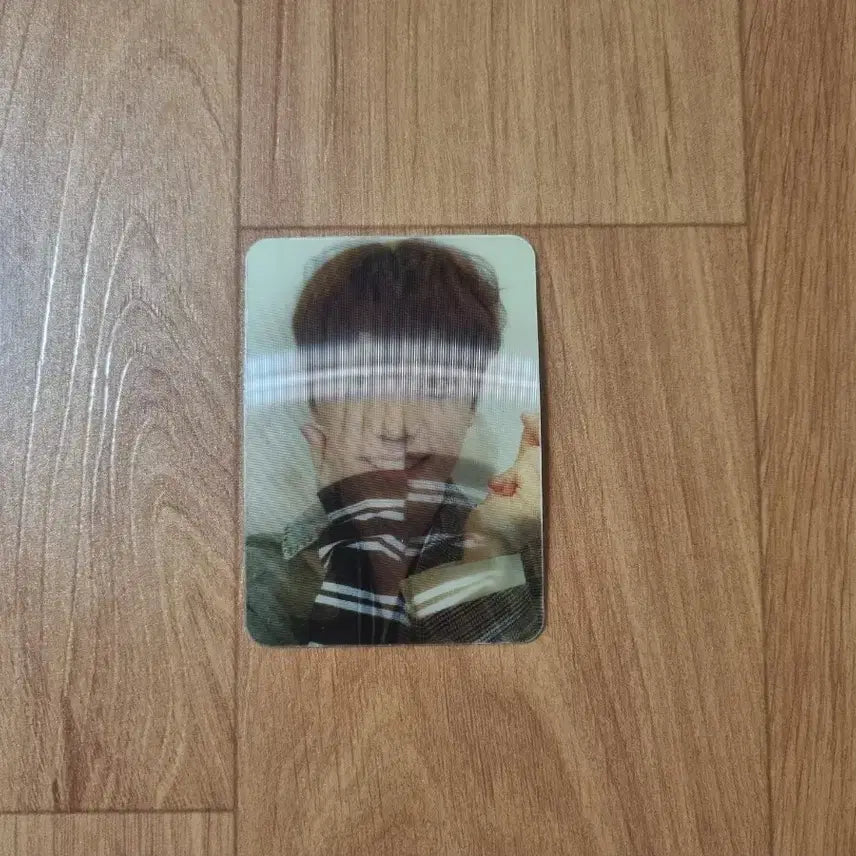 [BUNJANG] SEVENTEEN Dino Lenticular Photocard / 세븐틴 고맙다 디노 렌티큘러 포토카드 (포카)