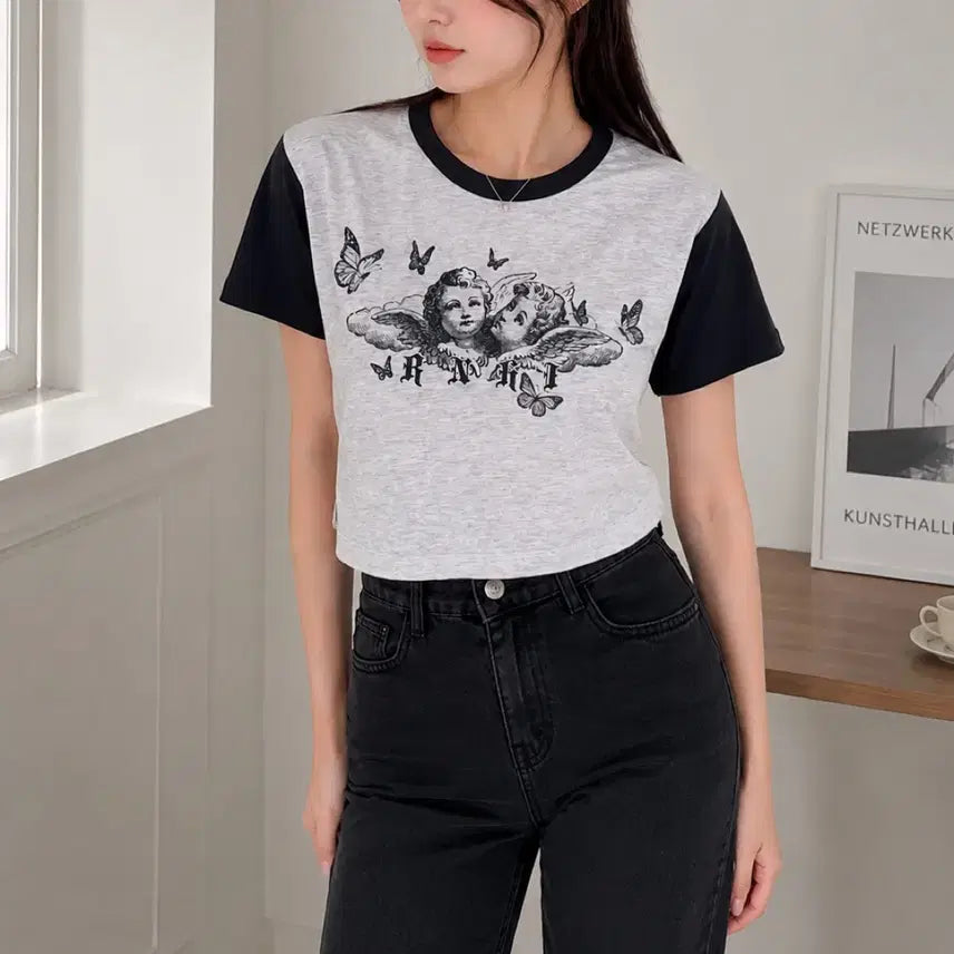 [BUNJANG] RUNNING HIGH Angel Raglan Crop T-Shirt / 러닝하이 엔젤 나그랑 크롭 반팔티 (무료배송)