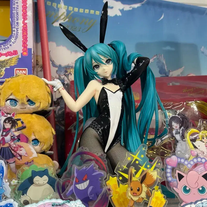[BUNJANG] Character Figure and Acrylic Keyring Set / 택배