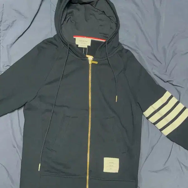 [BUNJANG] Thom Browne Full Zip Hoodie Navy Tricolor / 톰브라운 풀집업 후드 네이비 삼선