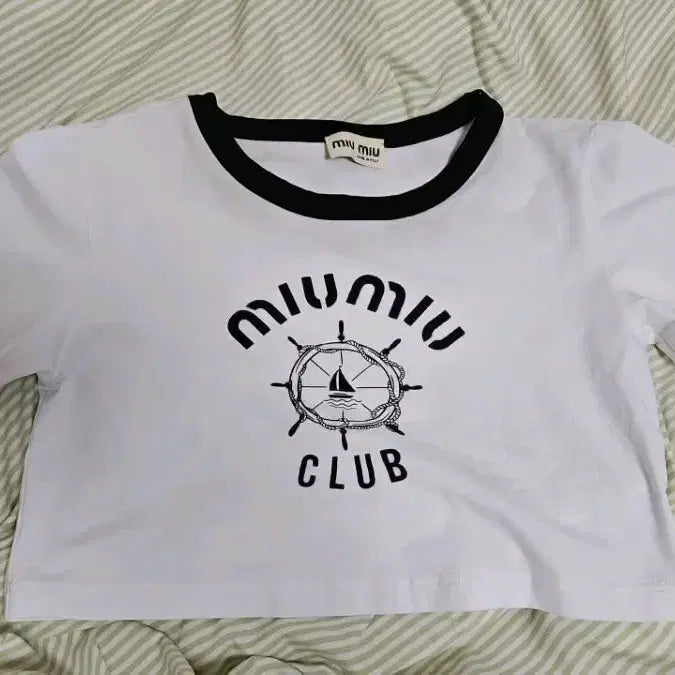 [BUNJANG] Miu Miu Club Short Sleeve T-Shirt White / 미우미우 클럽 반팔 티셔츠 화이트