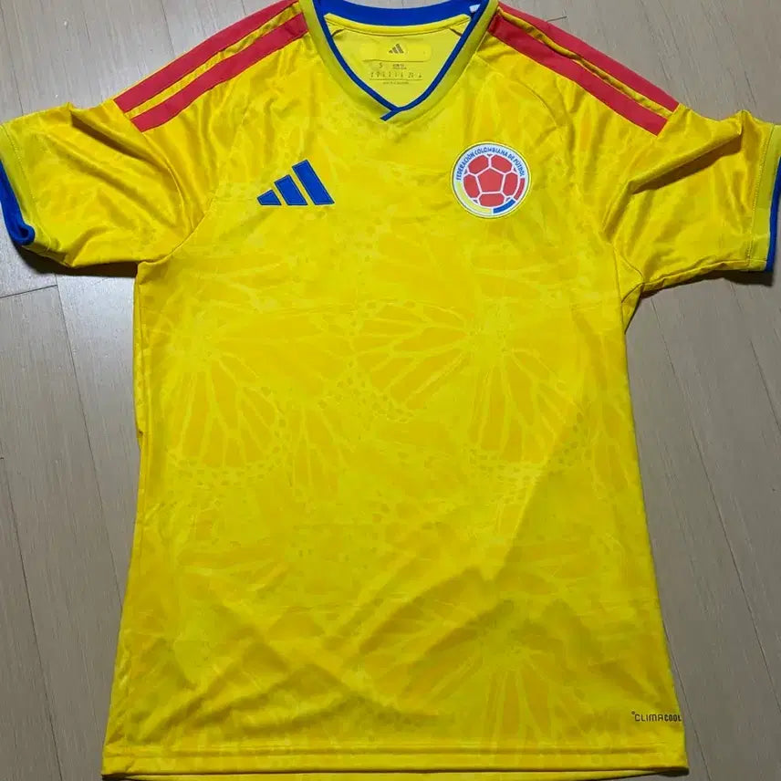 [BUNJANG] Adidas Colombia 2026 World Cup Jersey - Size S / 2026 월드컵 아디다스 콜롬비아 유니폼 S