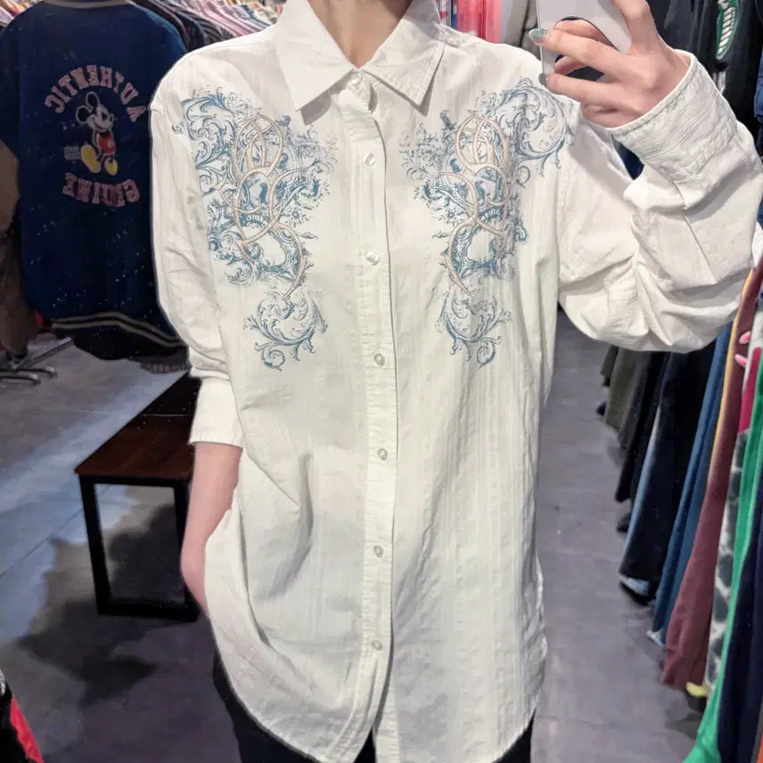 [BUNJANG] Vintage Tribal Embroidered Graphic Western Shirt / [IM]  vtg 트라이벌 자수 그래픽 웨스턴 셔츠