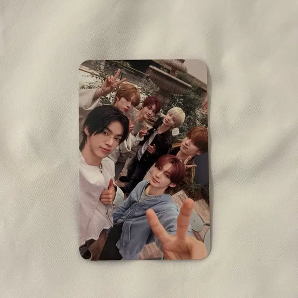 [BUNJANG] TWS The Hyundai Japan Pop-up Group Photocard POB / 투어스 일본 더현대 단체 포카 팝업 특전 포토카드 TWS the hyundai