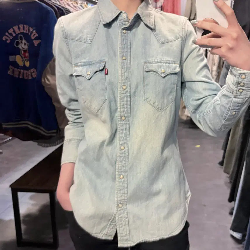 [BUNJANG] Levi's Washed Denim Shirt / [IM] 리바이스 워싱 데님 셔츠