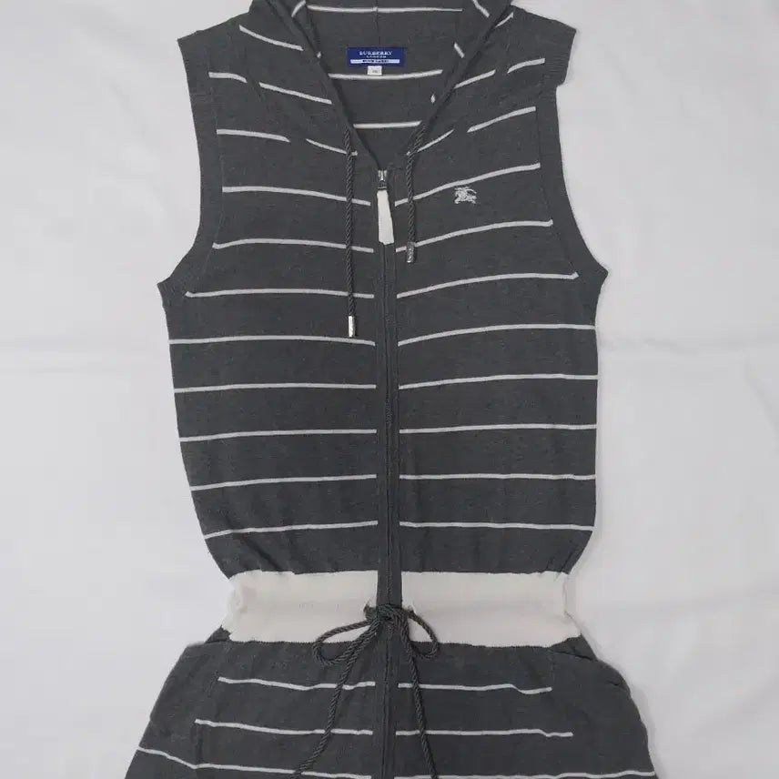 [BUNJANG] Burberry Blue Label Striped Hooded Knit Dress / 버버리 블루라벨 스트라이프 후드 니트 원피스