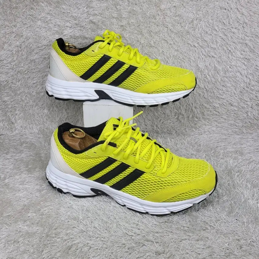 [BUNJANG] Adidas Vanquish 6 Fluorescent Sneakers / 구제짱짱맨 280 아디다스 벤퀴시6 형광 스니커즈