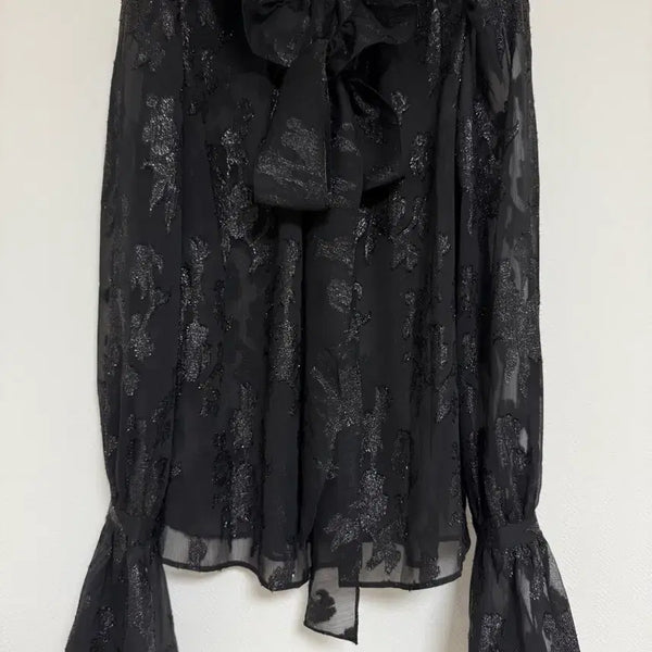 [BUNJANG] Bitam Black Ruffle Blouse / 비탐 블랙 러플 블라우스