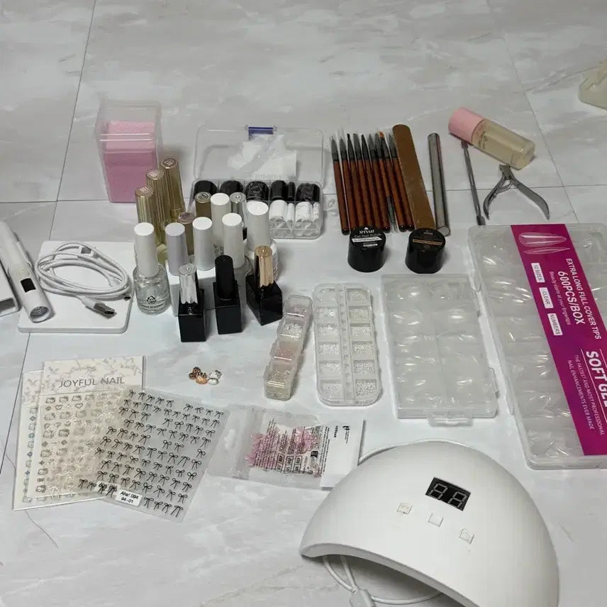[BUNJANG] Full Nail Art Set with UV Lamp, Charms, Base Gel, Top Gel, Stickers, Yogurt Gel / 네일아트 풀세트 네일용품 uv 램프, 파츠, 베이스젤, 탑젤, 스티커 , 요거트젤 등