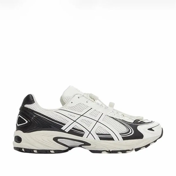 [BUNJANG] ASICS Gel-Kahana TR V4 White Black Sneakers / 아식스 젤카하나 TR V4 화이트 블랙