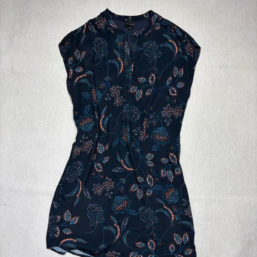 [BUNJANG] Berenice Floral Pattern Dress / 정품 Berenice 플라워 패턴 원피스