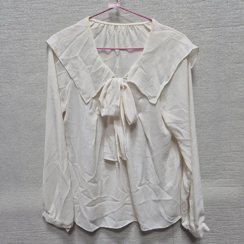 [BUNJANG] Frill Collar Blouse / 자411 블라우스