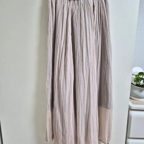 [BUNJANG] GU Beige Chiffon Long Skirt Size S / GU 베이지 쉬폰 롱스커트 S
