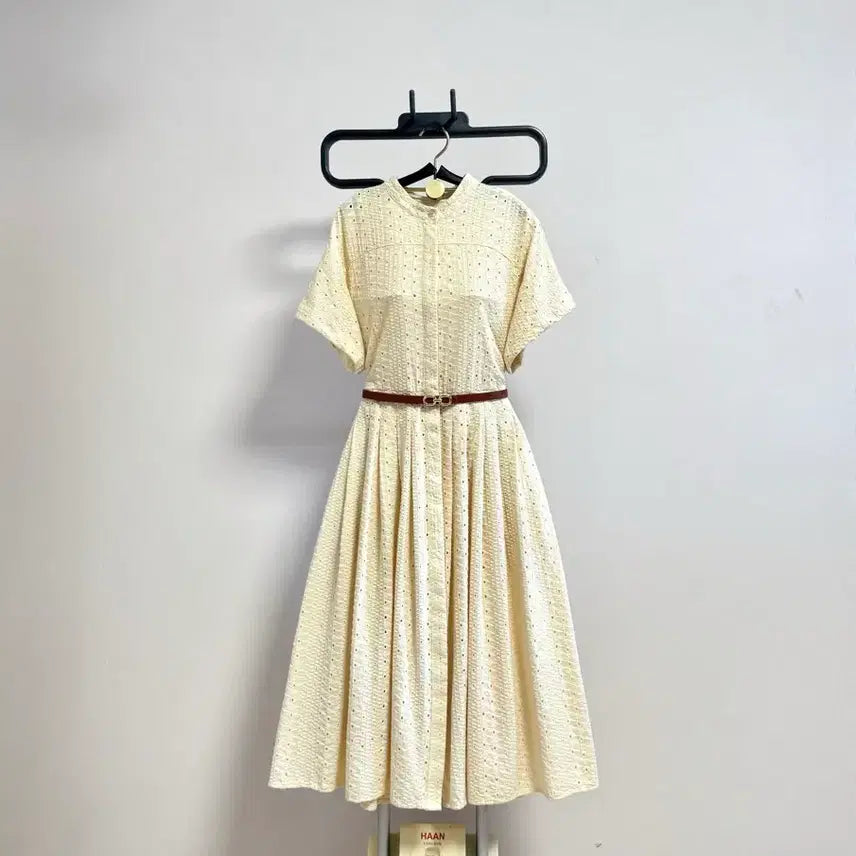 [BUNJANG] MOJO. S. SPHIN "Embroidery Punching" Dress / 모조에스핀 자수펀칭원피스