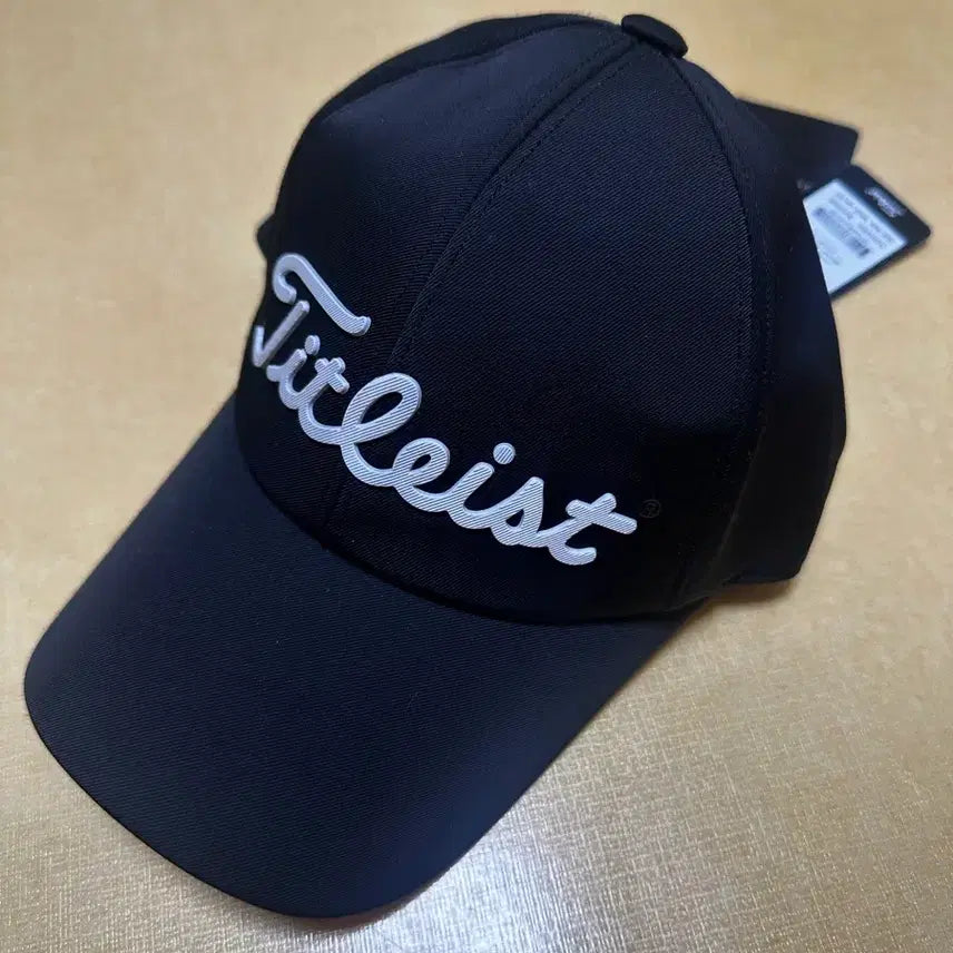 [BUNJANG] Titleist Men's Golf Ball Cap Black / 35%할인 새상품 택 그대로) 타이틀리스트 남자 골프모자 블랙 FREE