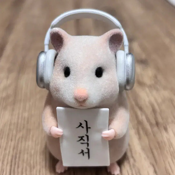 [BUNJANG] Kim Haemzzi Hamzzi Resignation Letter Figure / 김햄찌 피규어 사직서햄찌