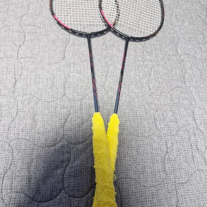 [BUNJANG] Li-Ning AXForce 80 Badminton Rackets (Set of 2) / 리닝 액스포스80 2자루 판매합니다