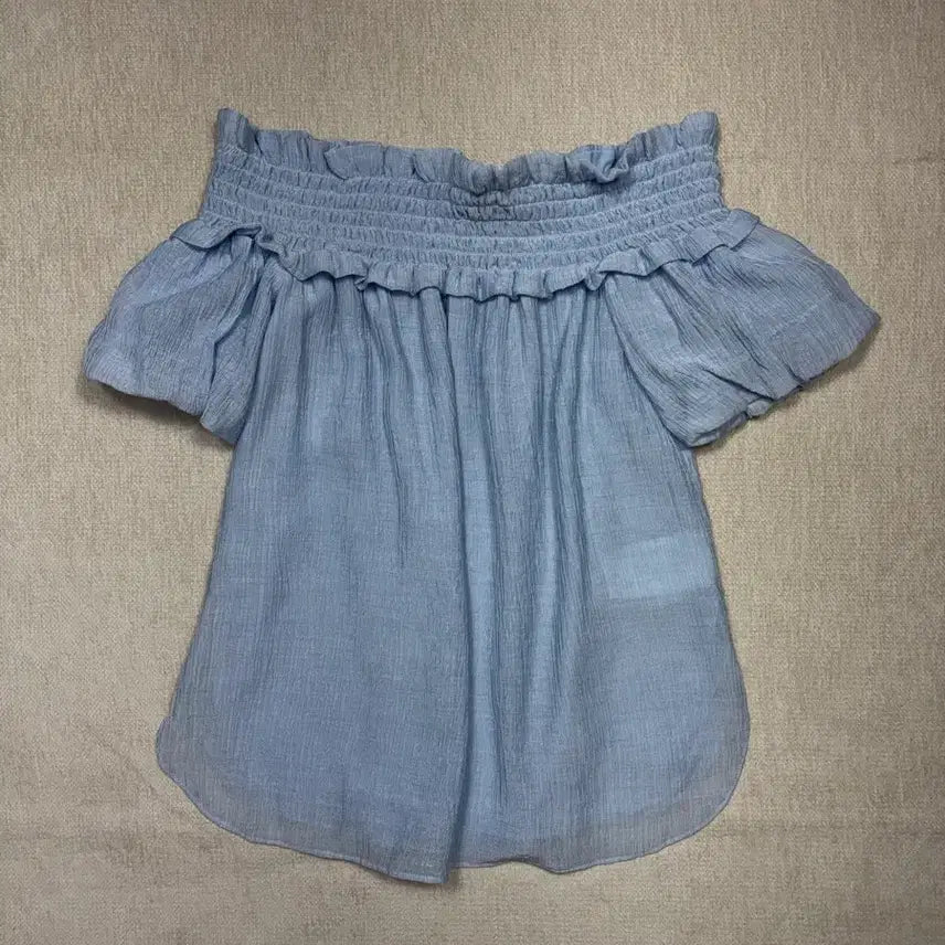 [BUNJANG] Club Monaco Off-the-Shoulder Blouse / 정품 클럽모나코 오프숄더 블라우스