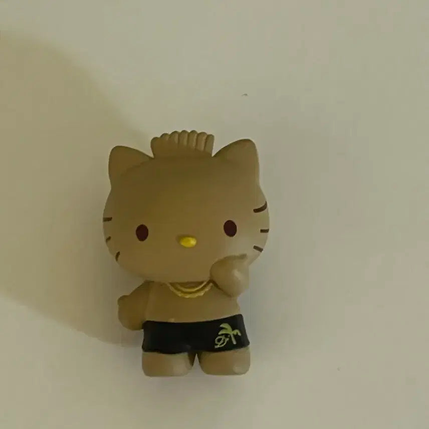 [BUNJANG] Tanning Kitty Figure / 태닝키티 피규어