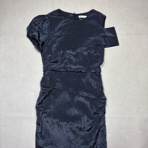 [BUNJANG] It Michaa Asymmetric Dress / 정품 잇미샤 언발란스 원피스