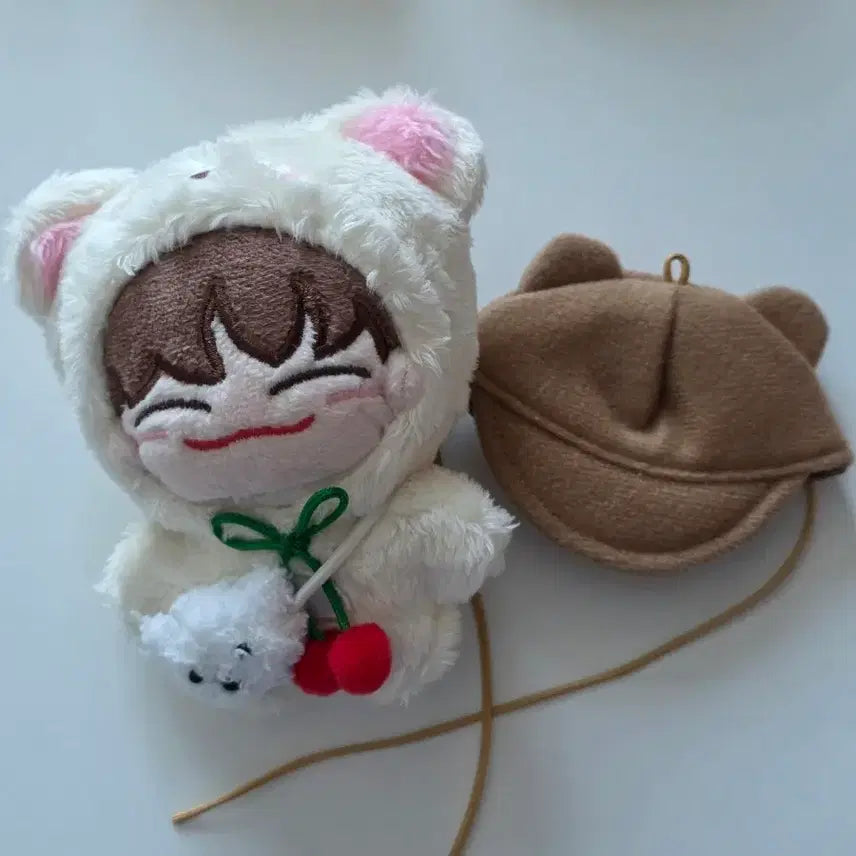[BUNJANG] Chenle Doll with Bag and Charm / 꼼러 천러인형