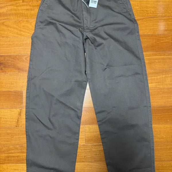 [BUNJANG] Uniqlo Wide Fit Chino Pants Brown Size 76 / 유니클로 와이드핏 치노팬츠 76 36 브라운