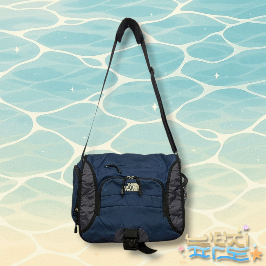 [BUNJANG] The North Face Old School University Messenger Bag / 노스페이스 올드스쿨 유니버시티 메신저백
