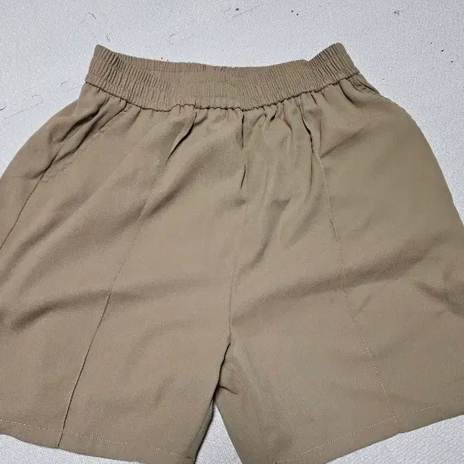 [BUNJANG] Beige Banding Shorts / 베이지색 밴딩 반바지