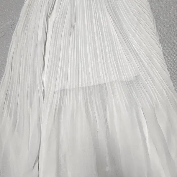 [BUNJANG] Wrinkled Long Skirt - White / 주름 롱 스커트 화이트