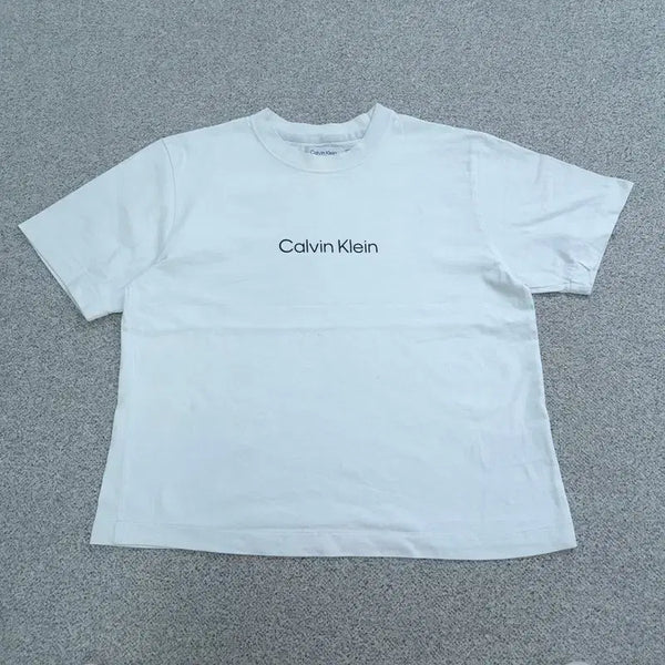 [BUNJANG] Calvin Klein Short Sleeve T-Shirt / S/P/CH 캘빈클라인 반팔 티 | 0713B23