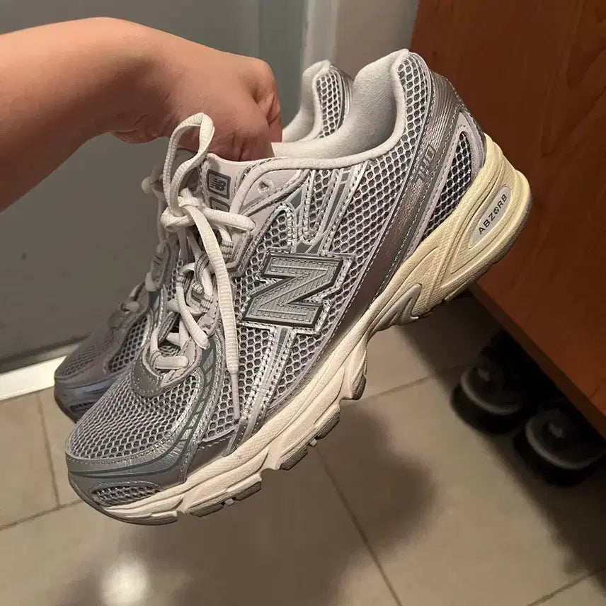 [BUNJANG] New Balance U740 Brighton Grey Unisex Running Shoes / 뉴발란스 U740 브라이튼그레이 러닝화