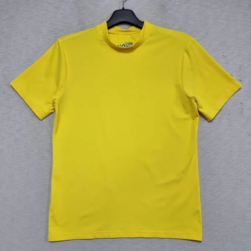 [BUNJANG] Titleist Mock Neck T-Shirt Men's Size 95 Yellow / 타이틀리스트 모크넥 티셔츠 남자95사이즈ㅡ0423