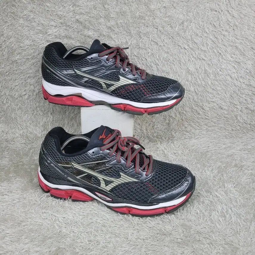 [BUNJANG] Mizuno Wave Enigma 5 Sneakers / 구제짱짱맨 250 미즈노 웨이브 이니그마5 스니커즈