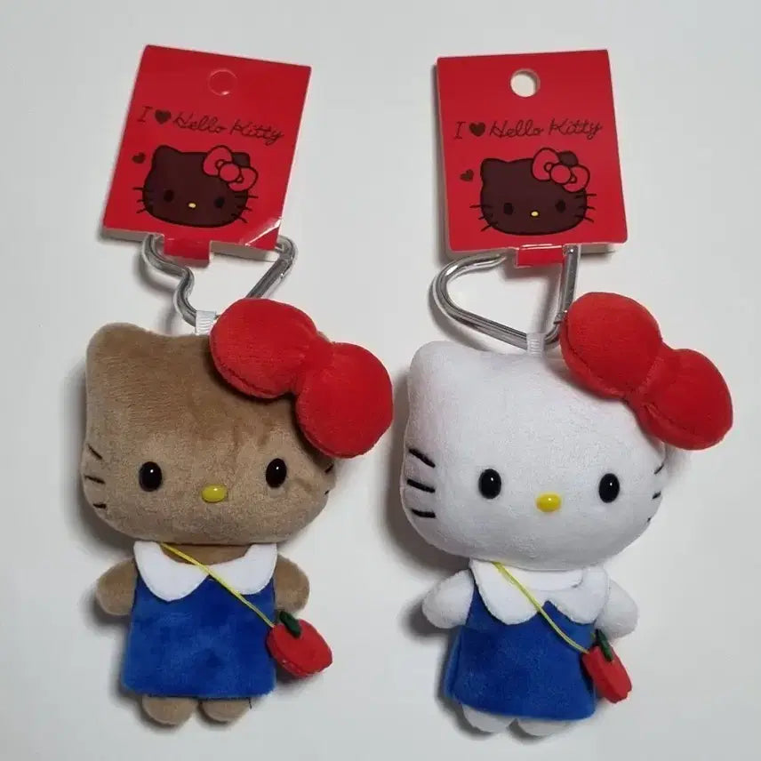 [BUNJANG] Tanning Kitty Keychain Doll Bundle Set / 태닝 키티, 키티 키링 인형 2개 일괄