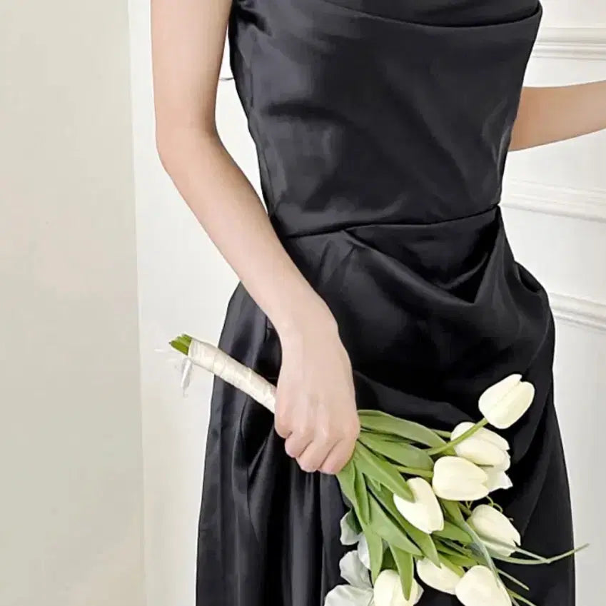 [BUNJANG] Black Off-Shoulder Wedding Photoshoot Dress / 블랙 오프숄더 웨딩촬영 드레스 2부 드레스
